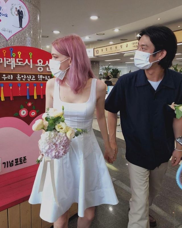 인스타그램 @realisshoman @stefaniemichova