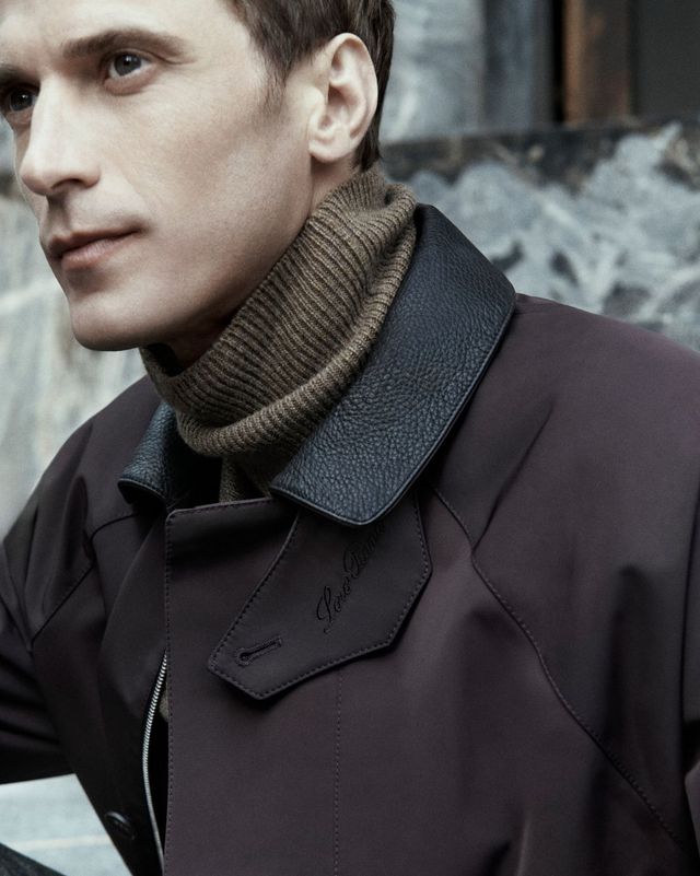 로로피아나 홀시 재킷