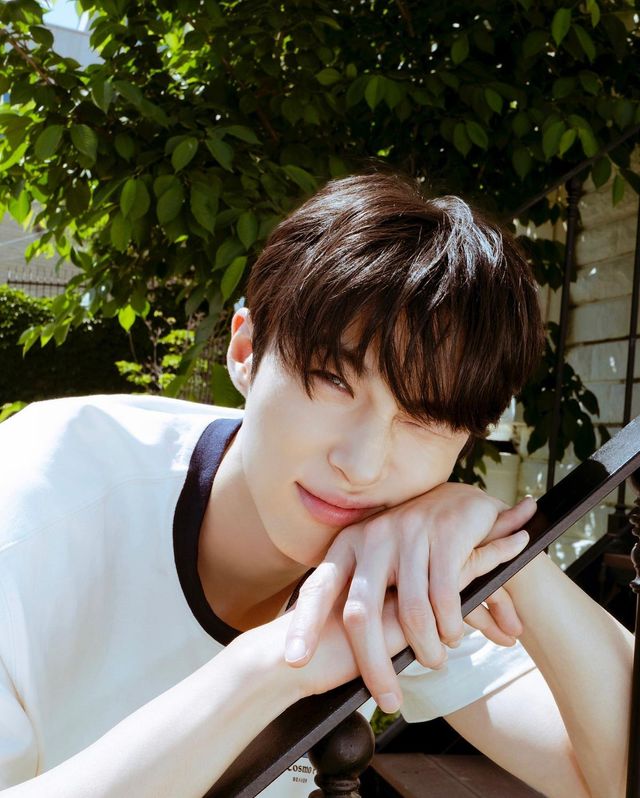 인스타그램 @byeonwooseok