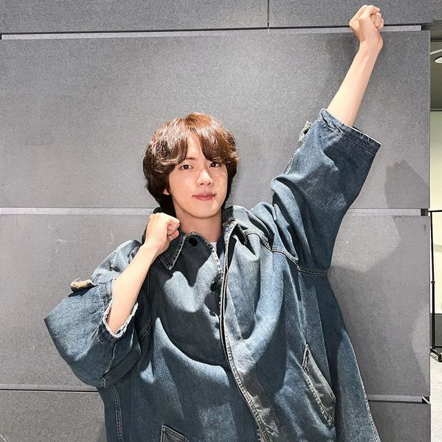 인스타그램 @jin