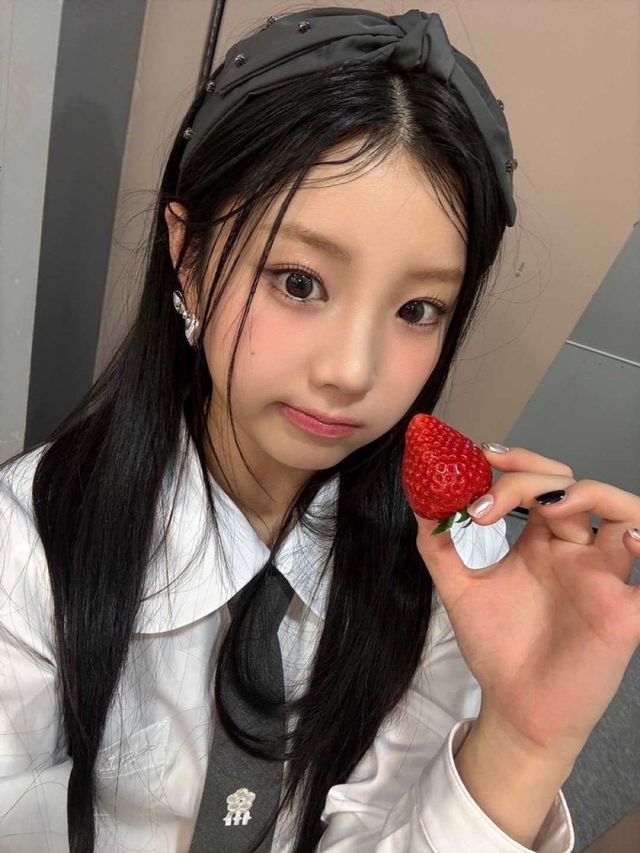 X @ILLIT_twt