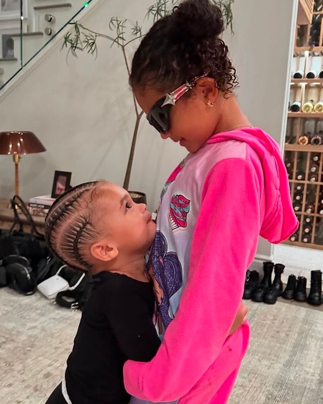 인스타그램 @kyliejenner