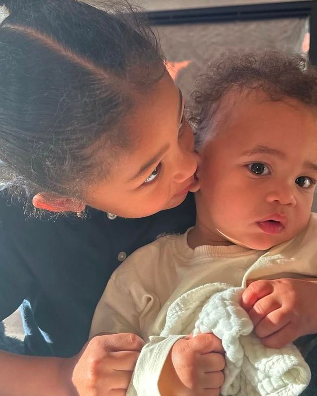 인스타그램 @kyliejenner