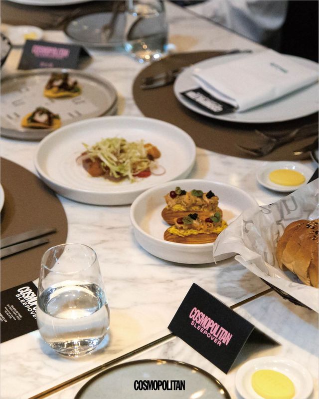 호텔 22층 부아쟁의 디너 요리.