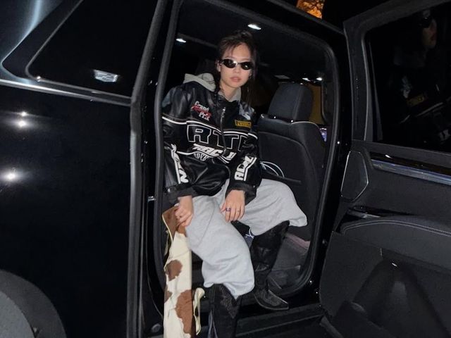 제니 모터코어 룩 @jennierubyjane 