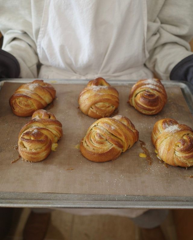 맛있는 커피는 물론 시나몬 롤, 카다멈 번, 시즌 아이스크림 등 다양하게 즐길 수 있는 타운폰드 네이버지도 타운폰드 업체등록사진 