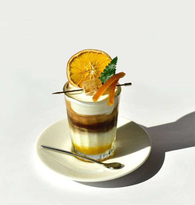 벌꿀집의 달콤한 풍미를 느낄 수 있는 메뉴로 가득한 더비. 인스타그램 @thebee_cafe_