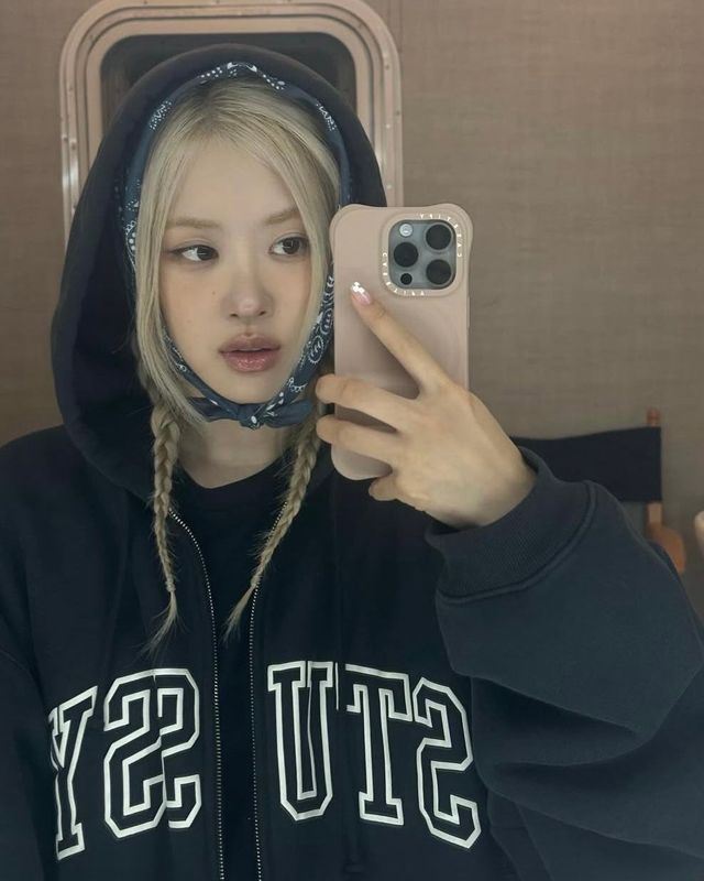 인스타그램 @roses_are_rosie 