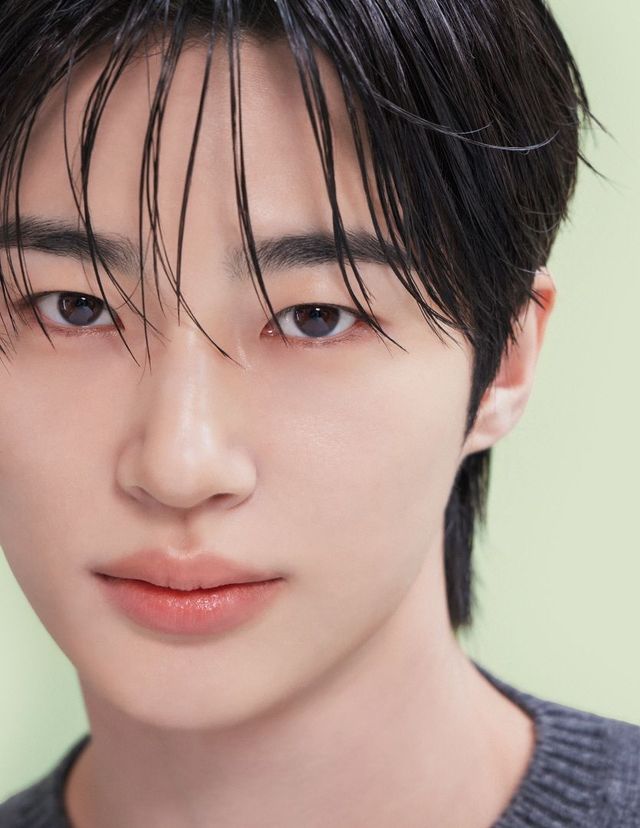 프라다 뷰티와 함께한 변우석. 프라다 뷰티 제공.