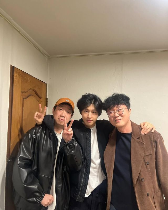 인스타그램 @bluecages