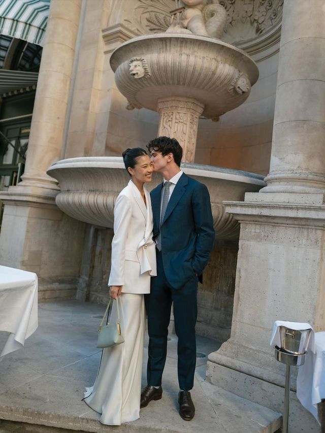 다혜 드 지방시와 션 태핀 드 지방시의 결혼식. 인스타그램 @heydahye