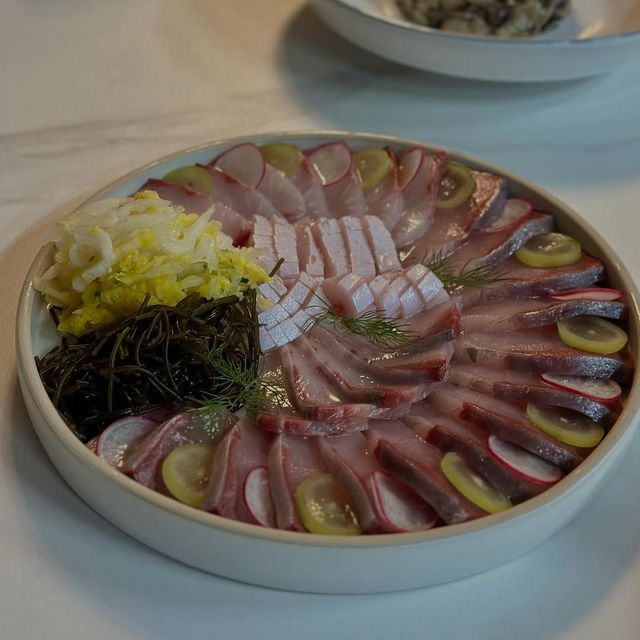 유화에서 만나볼 수 있는 대방어 세비체. 인스타그램 @yoohwa_official