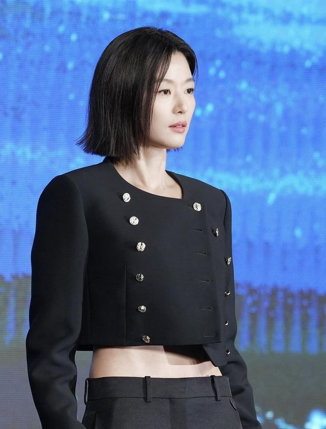 인스타그램 @everything.is.peachy