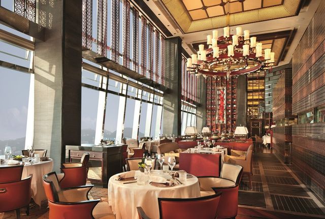 정통 광동요리 레스토랑 ‘틴 룽 힌(Tin Lung Heen)’ 