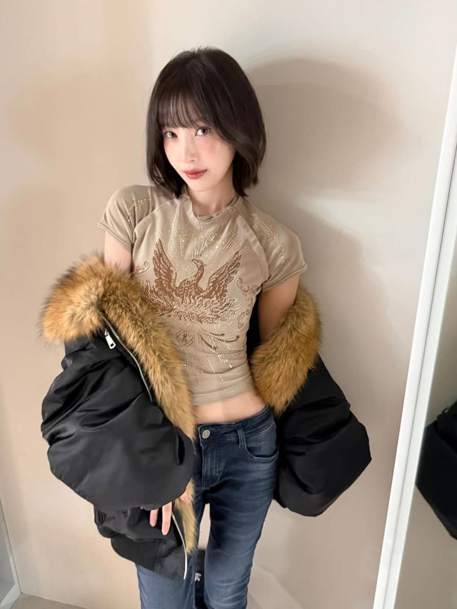 FW 트렌드 총출동한 조이의 스키니 진 스타일링. 인스타그램 @_imyour_joy