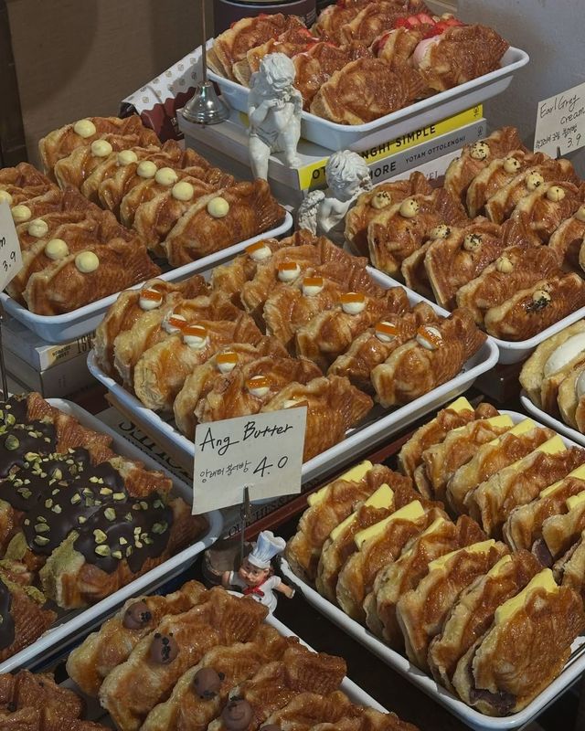 붕어빵계의 에르메스라고 불리는 레자미오네뜨의 붕어빵. 인스타그램 @lesamishonnetes