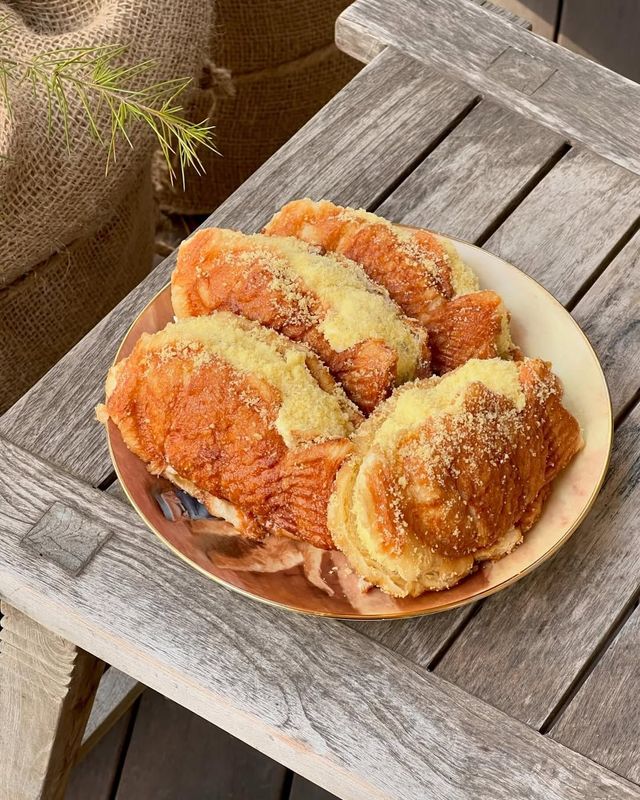 붕어빵계의 에르메스라고 불리는 레자미오네뜨의 붕어빵. 인스타그램 @lesamishonnetes