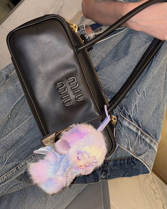 겨울 키링 (출처 : 인스타그램 @for_everyoung10)