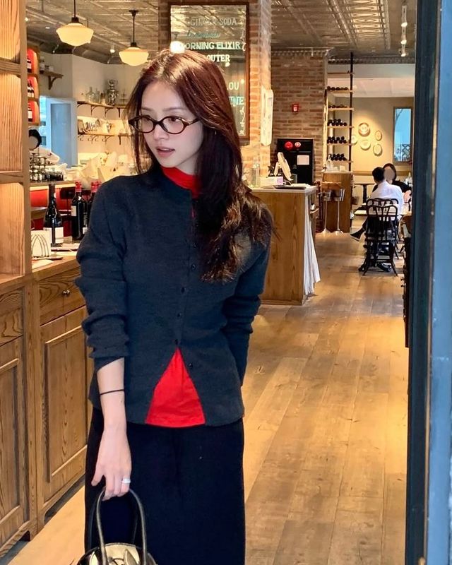 인스타그램 @_diyom_ 