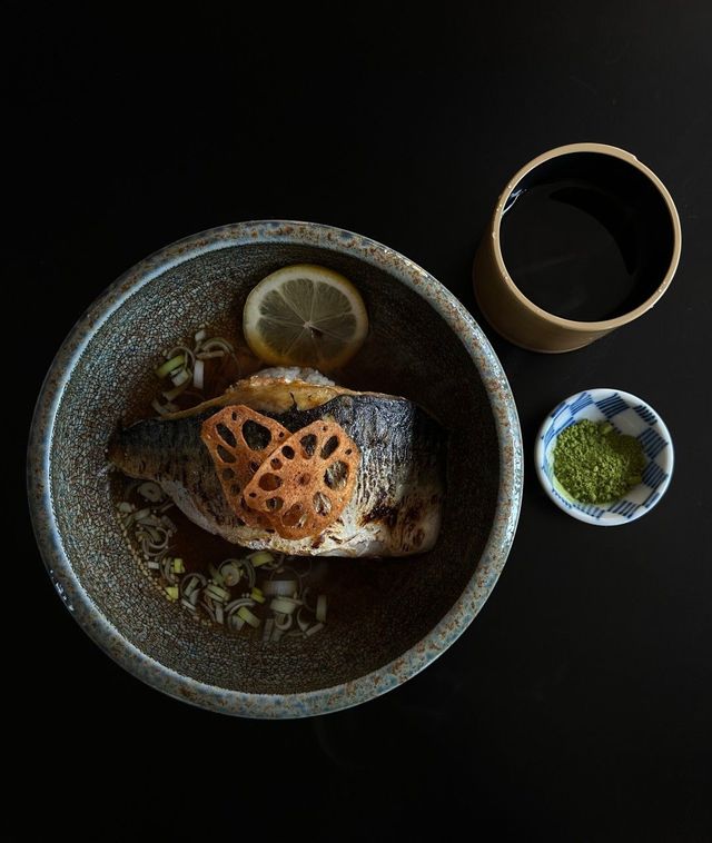 조용한 분위기 속에서 일본 가정식 스타일의 한 끼를 즐길 수 있는 아이오밀. 사진 네이버지도 아이오밀 업체 등록 사진 