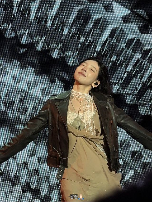 소녀시대 태연 부두아룩 | 인스타그램 @taeyeon_ss