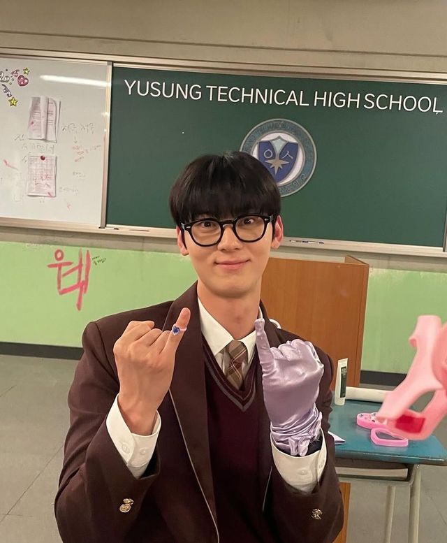 인스타그램 @optimushwang