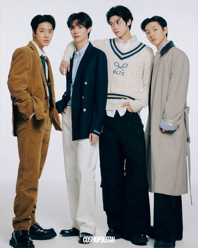 (왼쪽부터, 송승호)코듀로이 재킷, 코듀로이 팬츠 모두 Brooks Brothers. 셔츠, 타이, 부츠 스타일리스트 소장품. (김성민)재킷, 셔츠 모두 Polo Ralph Lauren. 팬츠, 반지, 슈즈 스타일리스트 소장품. (마징시앙)스웨터, 셔츠 모두 Polo Ralph Lauren. 팬츠 Ambush. 슈즈 스타일리스트 소장품. (서경배)롱 코트 Bonbom. 셔츠, 팬츠, 귀고리, 슈즈 스타일리스트 소장품.