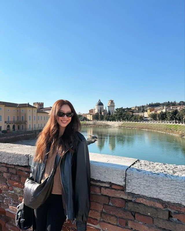 인스타그램 @yoanaloves