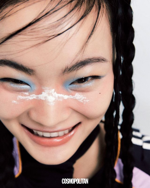 티셔츠 55만원대 Martine Rose. 이너 톱 40만원대 YCH. 