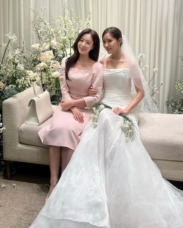 인스타그램 @eunjung.hahm