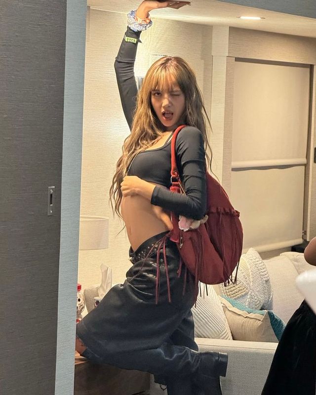 인스타그램 @lalalalisa_m