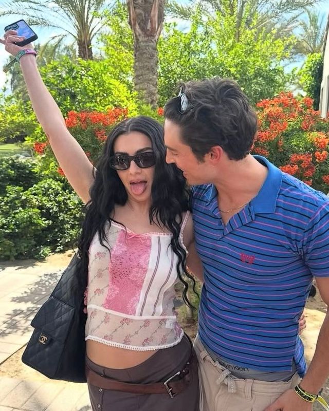 인스타그램 @charli_xcx