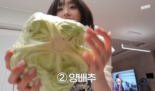 유튜브 채널 ‘CHUU Official’ 영상 캡처