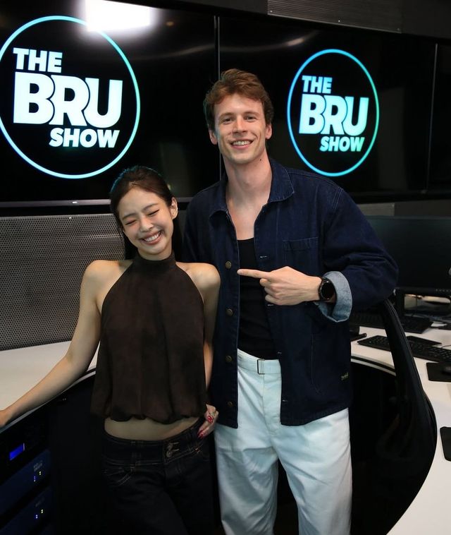 인스타그램 @thebrushow