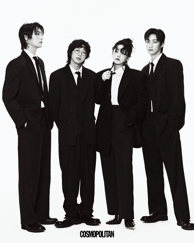 (왼쪽부터, 존비킴)슈트 Moonsun. 셔츠, 타이, 슈즈 스타일리스트 소장품. (채도현)슈트 Moonsun. 안경 본인 소장품. 셔츠, 타이, 슈즈 스타일리스트 소장품. (윤민)재킷 Juun.J. 스터드 부츠 Zara. 셔츠, 팬츠, 타이 스타일리스트 소장품. (김승빈)슈트 Iey. 슈즈 Musinsa Standard. 셔츠, 타이 스타일리스트 소장품. 