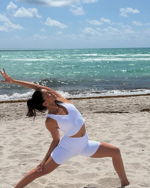 인스타그램 @alomoves