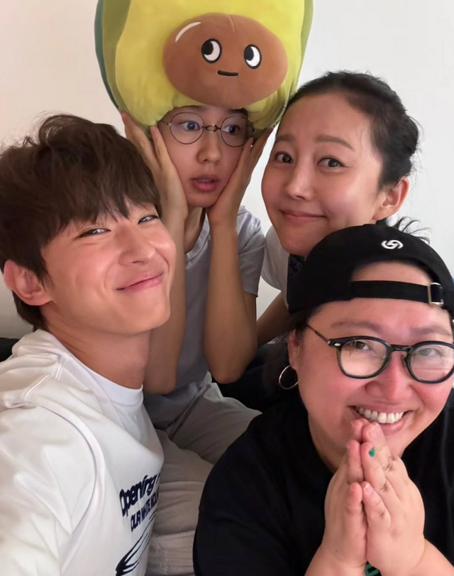 인스타그램 @dex_xeb