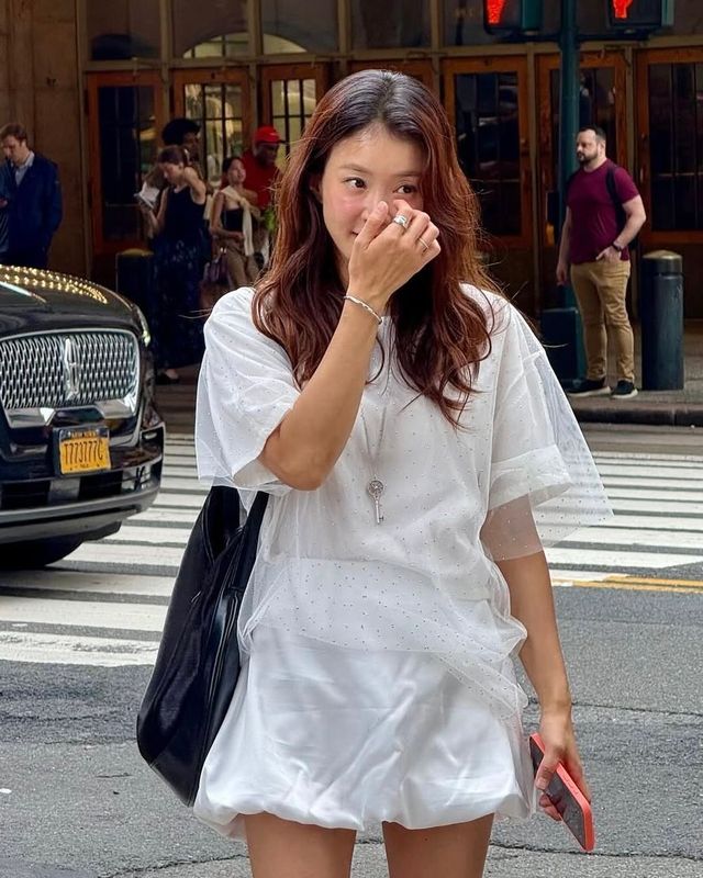 인스타그램 @leesiyoung38