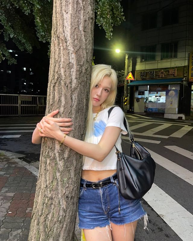 인스타그램 @somsomi0309