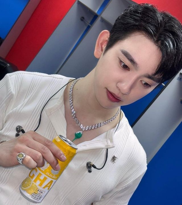 인스타그램 @jinyoung_0922jy