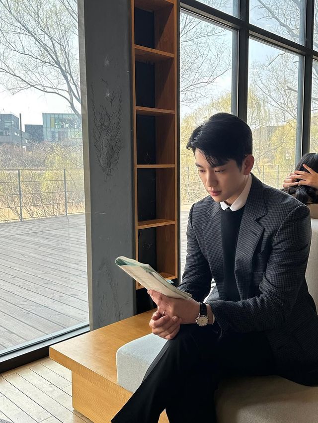 인스타그램 @jinyoung_0922jy