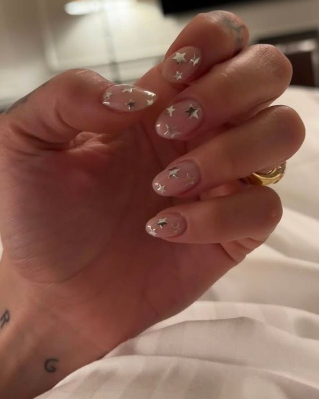 인스타그램 @dualipa