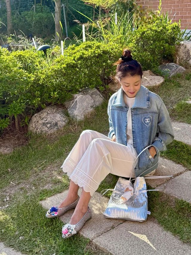 인스타그램 @leesiyoung38