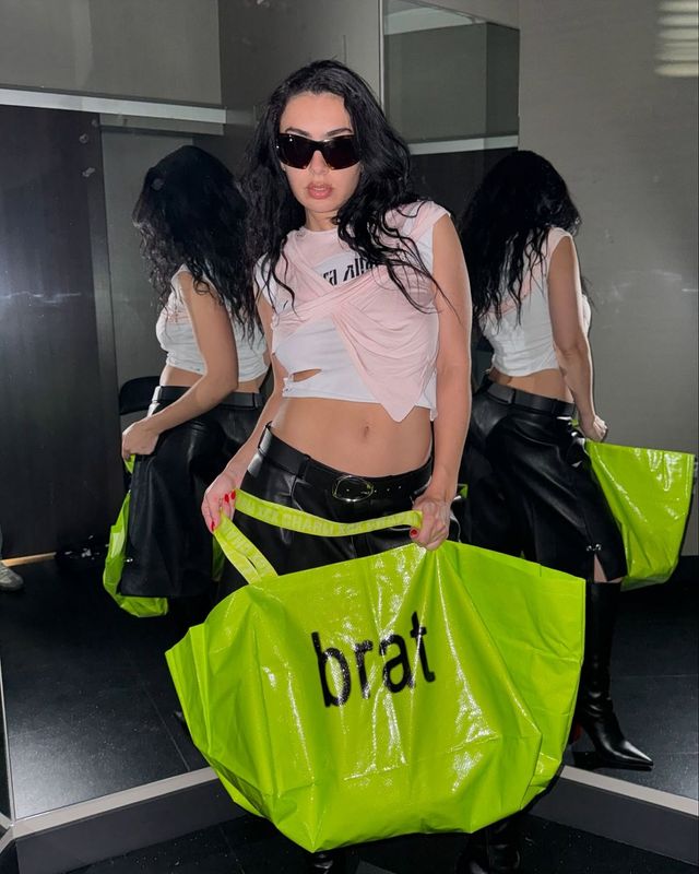 인스타그램 @charli_xcx