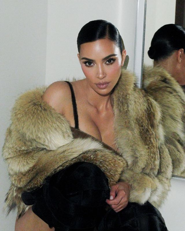 인스타그램 @kimkardashian