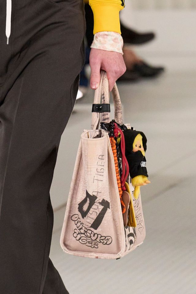 오니츠카 타이거 몬치치 | 출처 아이맥스 트리