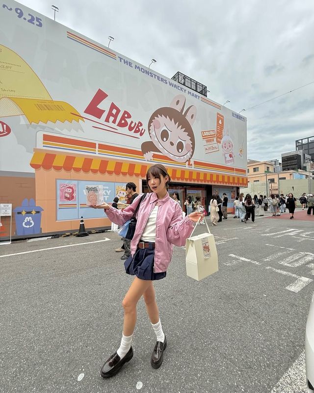 핑크 블루종, 봄버 재킷을 입은 잉화 인스타그램 @_inghwajang