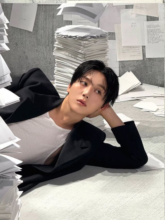 1월 16일 생일을 맞은 부승관. 인스타그램 @pledis_boo 