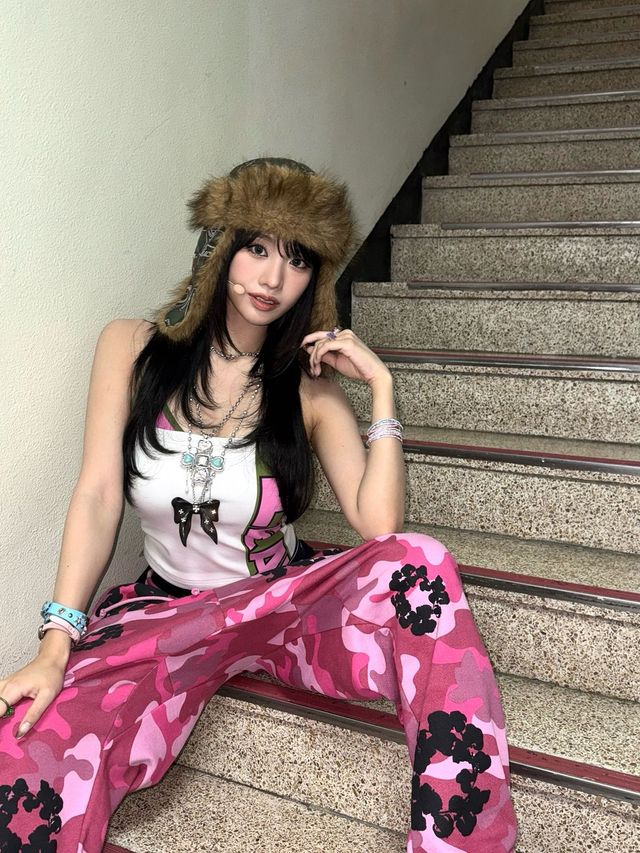 나띠의 패턴 스웨트 팬츠. 인스타그램 @kissoflife_s2