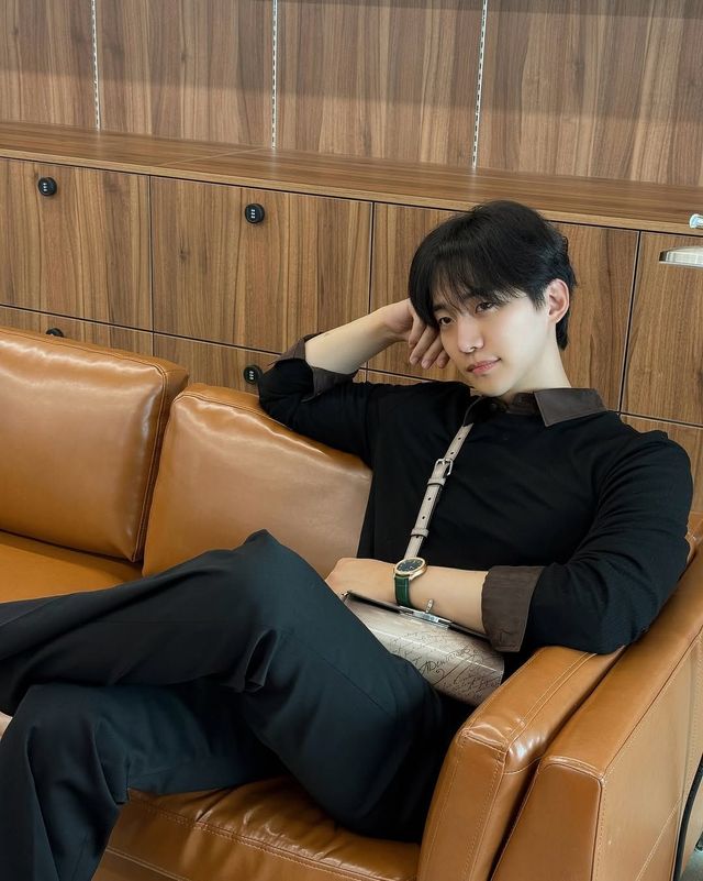 1월 25일 생일을 맞은 준호. 인스타그램 @le2jh